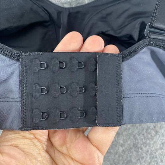 Lululemon Ta Ta Tamer Sports Bra 36C Gray Coal Black Adjustable - Picture 10 of 13